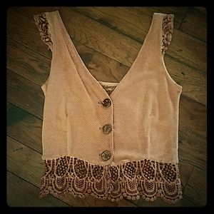 Buckle Gimmicks Vest